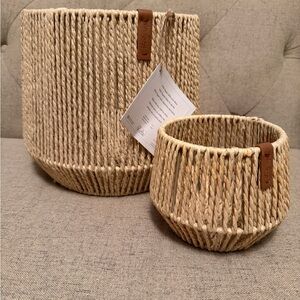 Thirty-One Beige Woven Basket Duo